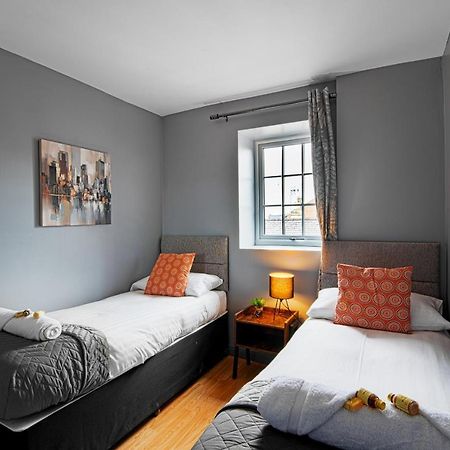 Appartement The Glyndwr - Berwyn House à Wrexham Extérieur photo